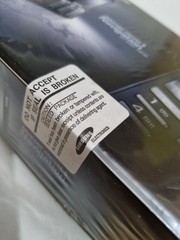 SAMSUNG SGH-I550 new Seald Box