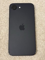 Apple iPhone 16e – 128 GB – Black (AT&T) Check ESN *Cracked Back*