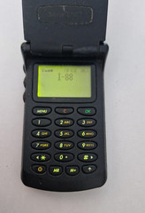 MOTOROLA STARTAC 85 GSM UNLOCKED SIM FREE UNLOCK 2 CELL PHONE