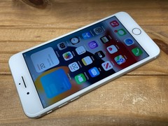 Apple iPhone 7 Plus – 128 GB – Silver (Unlocked GSM) A1784 – C Grade – 77% Bat