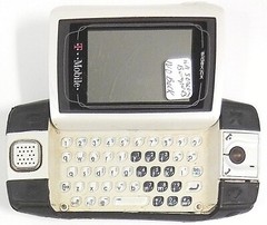 Sharp Sidekick iD PV150 – White and Black ( T-Mobile ) Smartphone
