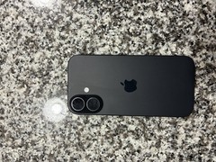 Apple iPhone 16 128GB AT&T Black, Camera doesn’t work but the phone works