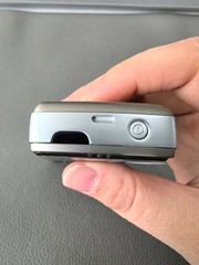 Sony Ericsson W800 Unlocked 2G GSM 900 1800 1900 Cellphone One-year warranty