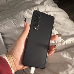 Samsung Foldable Smartphone Black Android USB Type-C Wi-Fi Bluetooth