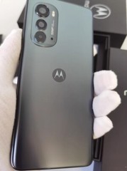 New&Sealed Motorola Edge (2022)256GB UNLOCKED for any carrier