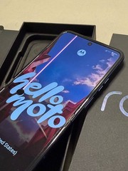 Motorola razr 2025 XT2553V Verizon Only 256GB PANTONE Gibraltar Sea Blue Broken