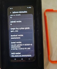 LAST WEEK!!Samsung Galaxy S22 – 128 GB – Phantom Black (Unlocked) make me offer?