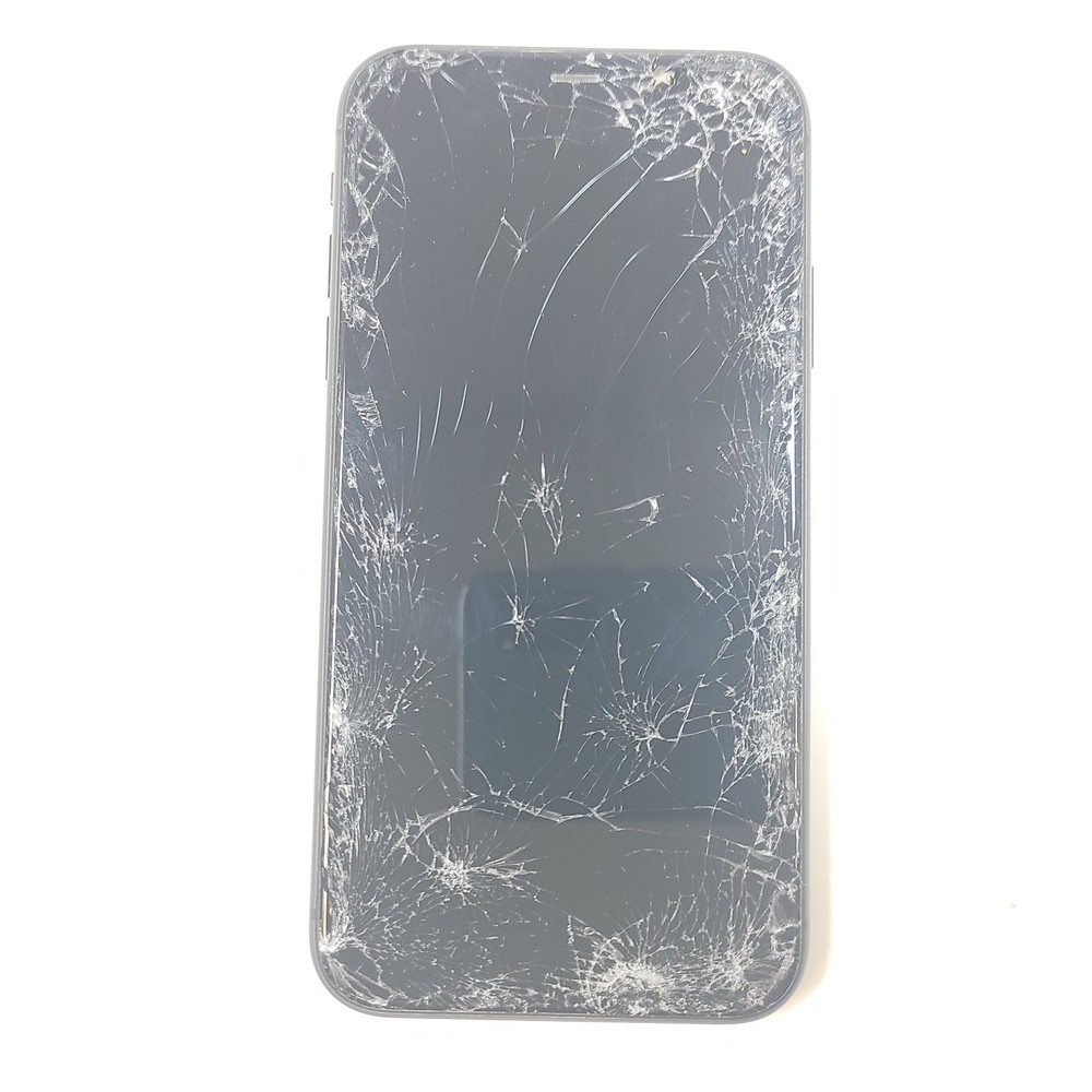 Apple iPhone 11 64GB Space Gray A2111 (CDMA + GSM) FOR PARTS SCREEN