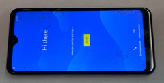 UNLOCKED BLU Smartphone SKY Devices Elite B63 16GB DUAL SIM Smart Phone *CRACKED