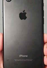 Apple iPhone 7 Black Unlocked 64GB iOS Smartphone 12MP Wi-Fi Bluetooth NFC