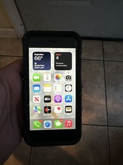 Apple iPhone 7 – 32GB – Black (Unlocked) A1660 (CDMA + GSM)