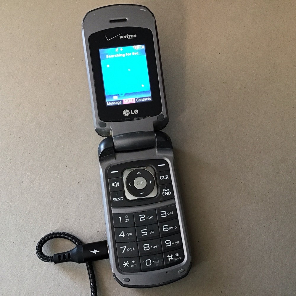 LG Accolade VX5600 – Dark Gray ( Verizon ) Cellular Flip Phone