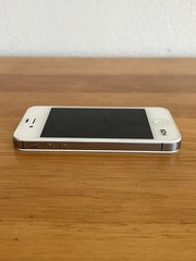 Apple iPhone 4s – 16GB – White (Sprint) Model A1387 (CDMA + GSM) *k8w*