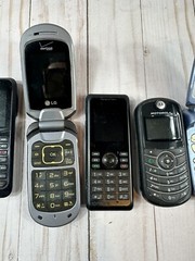 Untested Cell Phone Lot -Various Brands And Models