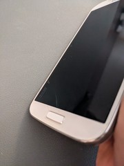 Samsung Galaxy S4 – 16 GB – White Frost (Verizon) – See Description