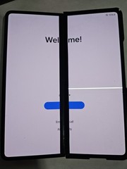 Samsung Galaxy Z Fold3 5G 256GB SM-F926U Unlocked *Cracked Screen LCD*