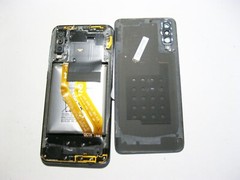 8.9/10 64gb T-mobile/Sprint Samsung A50 NEEDS BATTERY GLUE READ!!!