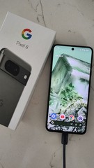 Google Pixel 8 – Unlocked – Excelent Condition.
