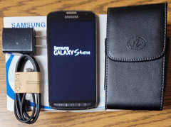 Samsung Galaxy S4 Active SGH-I537 – Gray ( AT&T ) 4G LTE Smartphone – Boxed