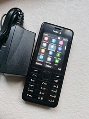 Nokia Asha 301 black white Unlocked Dual Sim 3G Bluetooth Button Mobile Phone