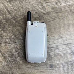 Kyocera Virgin Mobile White & Black Wireless Color Screen Cellular Flip Phone