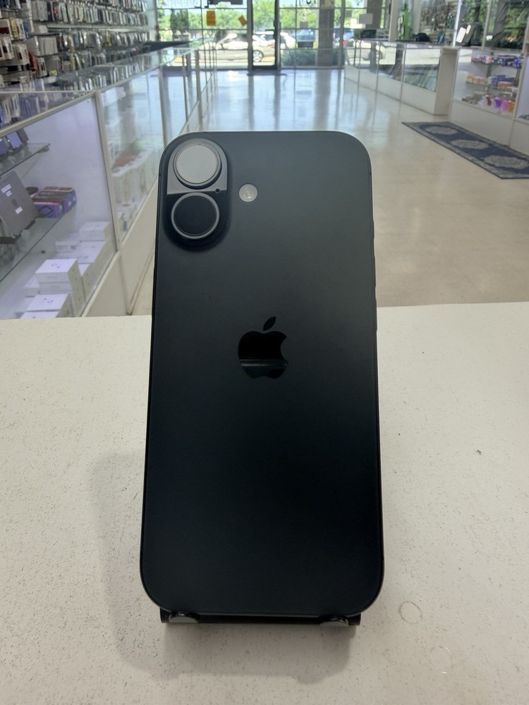 Apple iPhone Smartphone Black Bar Style, 12MP Dual Camera, Built-In Memory