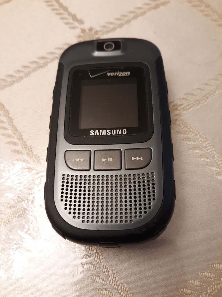 Samsung Convoy SCH-U640 Silver/Gray 256MB Verizon Rugged Flip Cell Phone