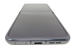 Motorola Moto Razr 2024 5G 256GB (Boost DISH Locked) 6.9&Prime; 64MP Koala Gray XT2453