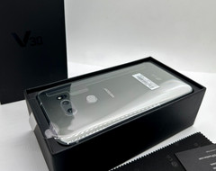 LG V30 VS996 64 GB Android 9 Verizon Only (Wi-Fi + 4G) Silver w DAC New Open Box