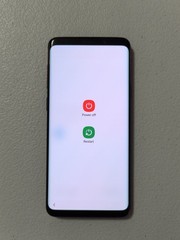 Samsung Galaxy S9 – 64 GB – Burgundy Red (Unlocked) Dual SIM,No screen burn.