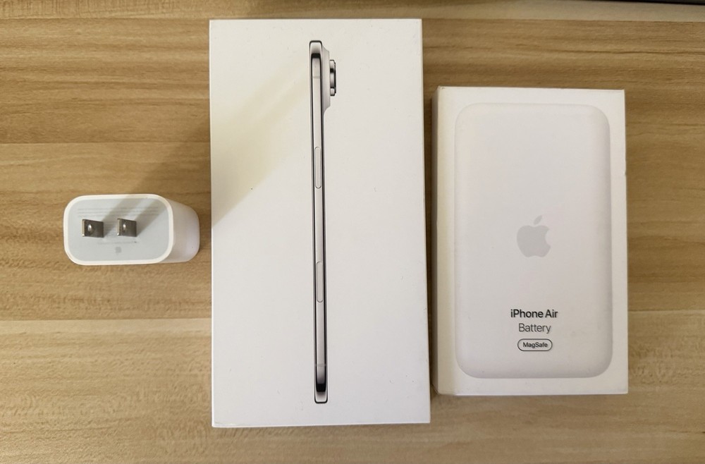 Apple Iphone Air Unlocked Bundle