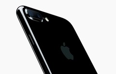 Apple iPhone 7 Plus 128GB Jet Black (Unlocked) SmartPhone – Good