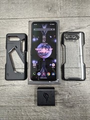 ASUS ROG Phone 5 256GB / 12GB (GSM Unlocked) Dual SIM Smartphone