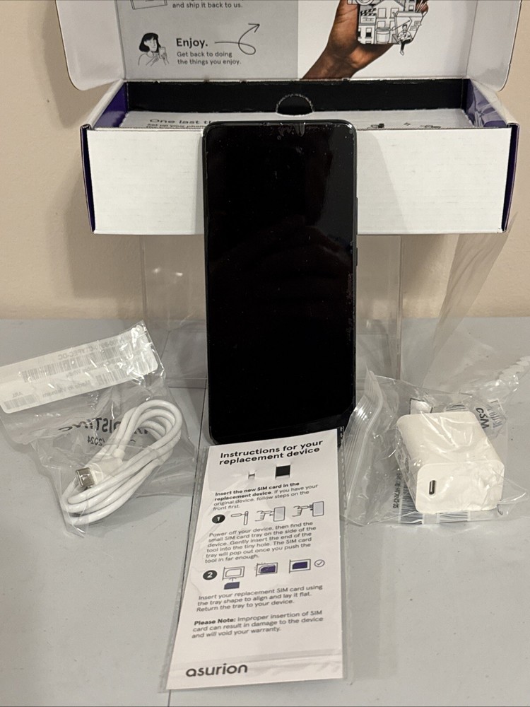 Motorola Moto Edge 2022 5G 256GB Gray NEW w/ Charging Block & Cord