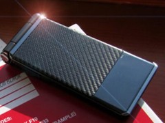 RARE F-04D CARBON STYLE series NTTドコモ FLIP PHONE 13MP Full HD Unlocked (Japan)