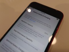 Apple iPhone 8 MRRL2LL/A 256GB Product Red – Network Unlocked – Battery 94% Used