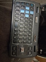 LG VX-9200 Cell Phone 3.0 mp Qwerty Keyboard Untested