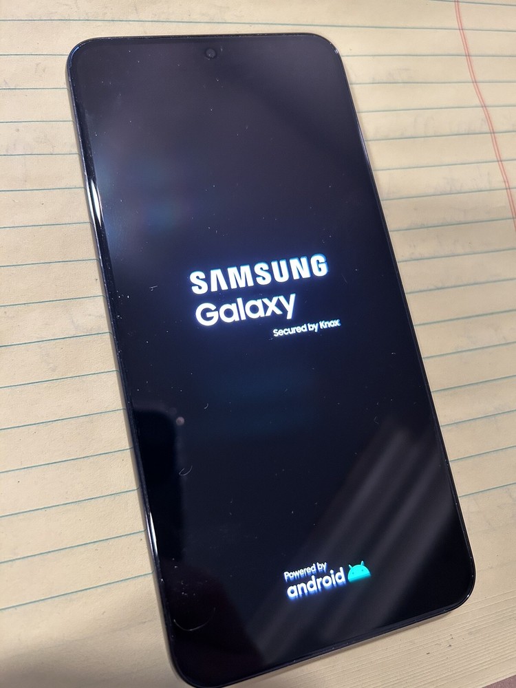 Samsung Galaxy S22 SM-S901U – 128GB – Phantom Black (Unlocked) $599, make offer