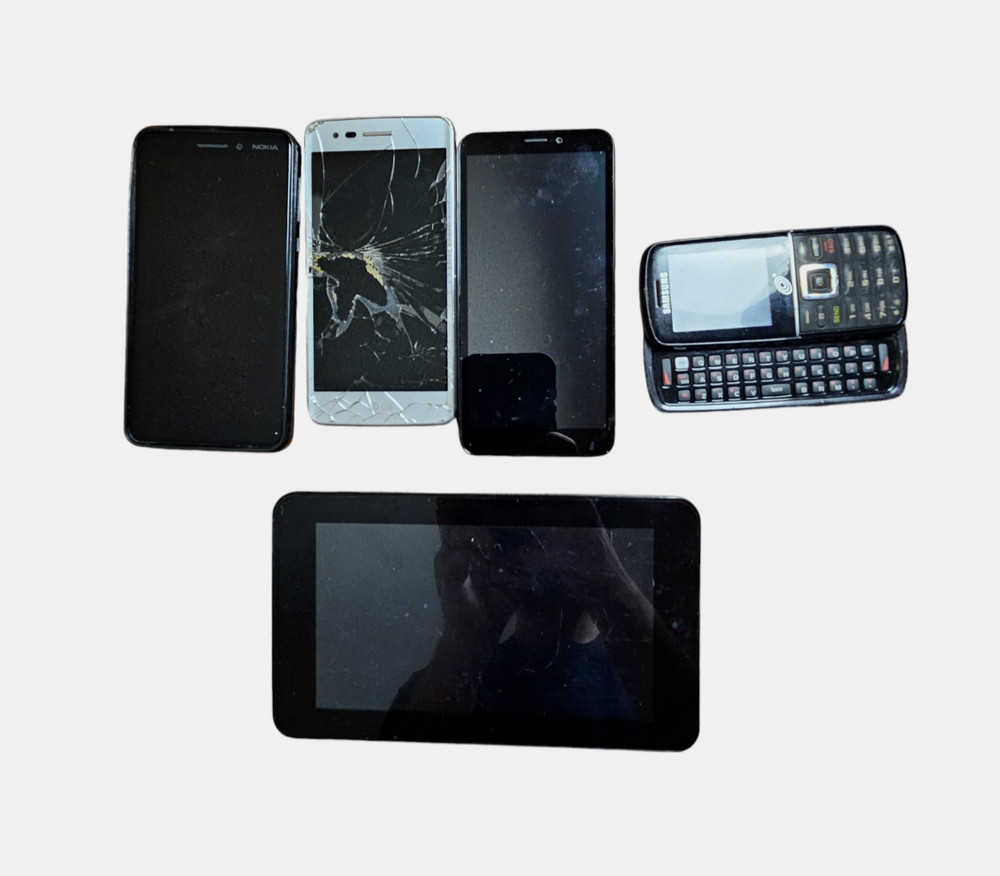 Lot of 5 Smart Phones & Tablet – HP Slate 7 Tab, LG, Cricket, Samsung Untested
