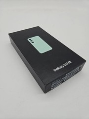 New Samsung Galaxy S23 FE 5G Factory Unlocked 6.4&Prime; SmartPhone 128GB Graphite
