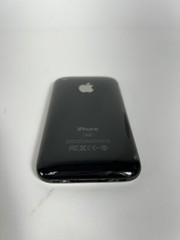 Apple iPhone 3GS – 8GB – Black (Unlocked) A1303 (GSM)