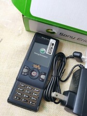 Sony Ericcson Walkman W595 – Black blue white (Unlocked) Cellular Phone