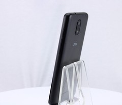 UMX U696CL Black 16GB Assurance Wireless Android Smartphone Fair Shape