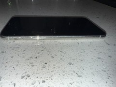 Apple iPhone 11 Pro Max 64GB A2161 Silver Unlocked Very Good Condition + 5 Cases
