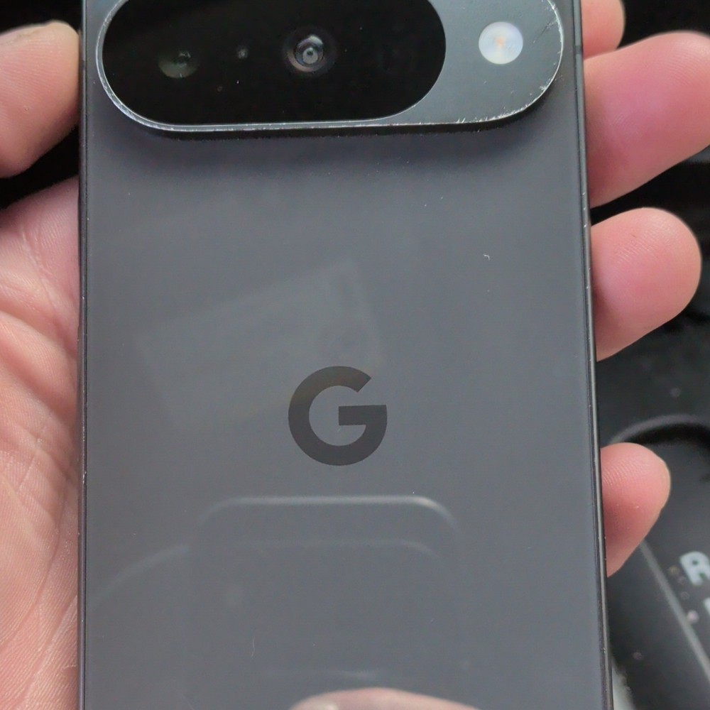 Google Smartphone Black Android Wi-Fi Bluetooth Bar Style