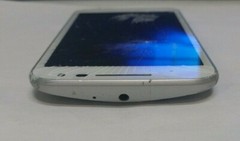 Motorola Moto G 3rd Gen (XT1548) 8GB White – Unknown Carrier – READ BELOW