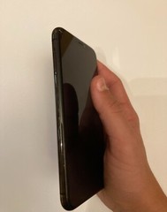 Apple iPhone XS – 256GB – Space Gray (Unlocked) A1920 (CDMA + GSM)