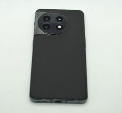 OnePlus 11 – 128 GB – Titan Black (Unlocked) Smartphone