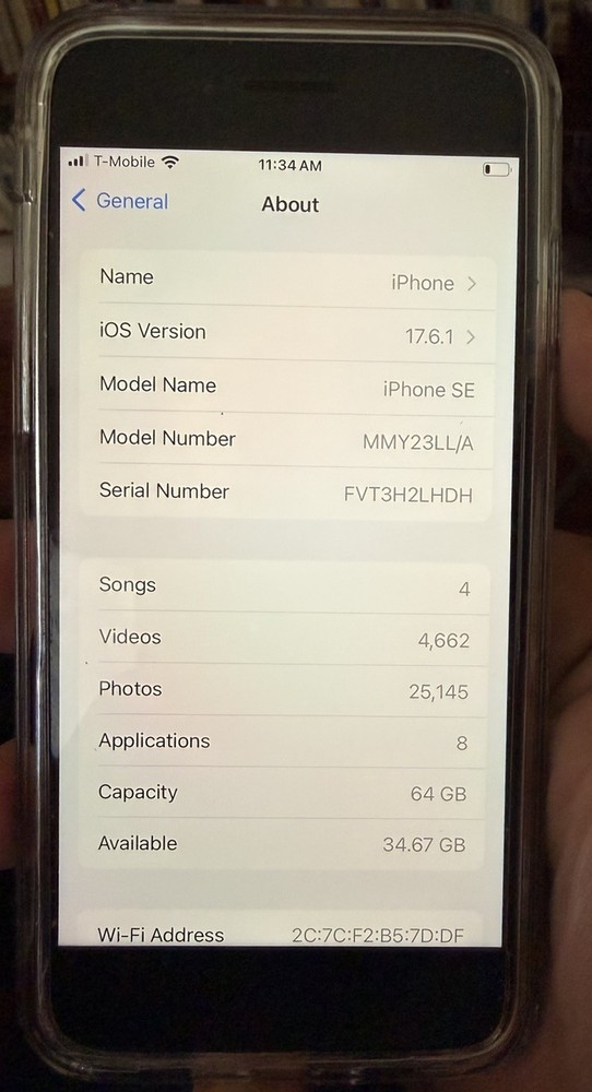 Apple iPhone SE 64GB Black 4.7in 12MP iOS T-Mobile (MMY23LL/A)