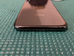Apple iPhone XS – 64GB – Space Gray (Unlocked) A1920 (CDMA + GSM)